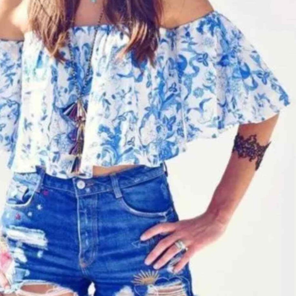 Zara floral print off-the-shoulder top